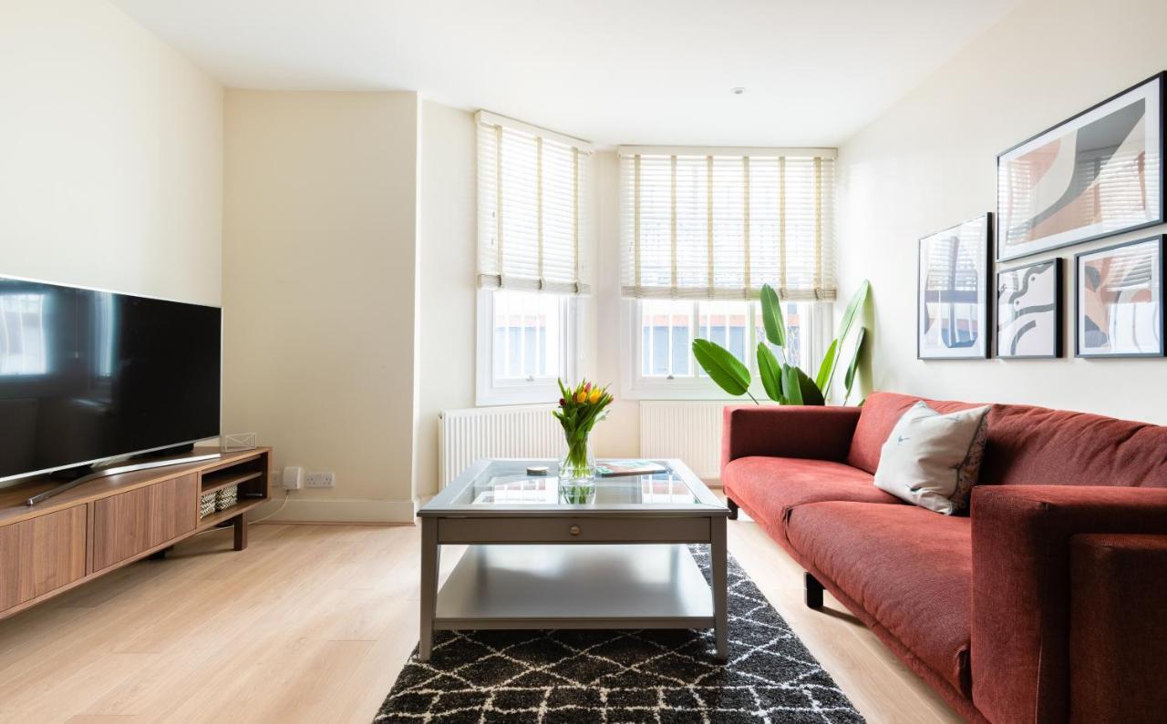 The Chelsea Arms - Bright 3Bdr With Garden & Private Parking Appartamento Londra Esterno foto